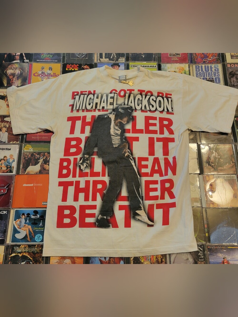 Michael Jackson Thriller Graphic Tee - White with Red & Black Print
